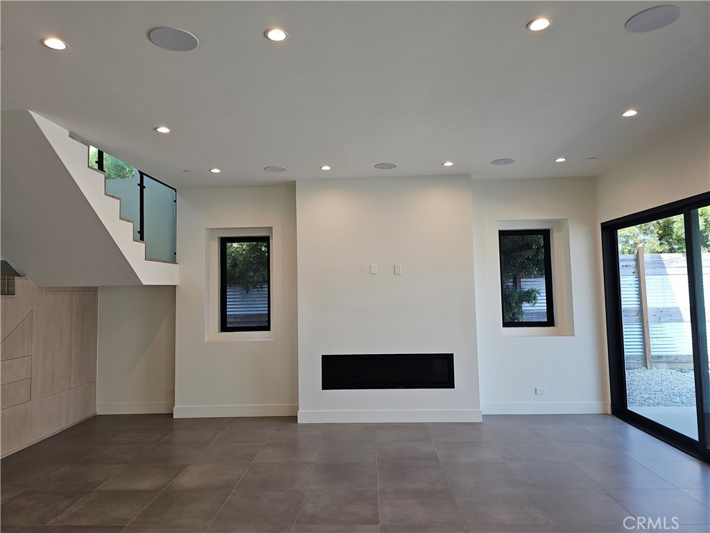 2825 Virginia Avenue