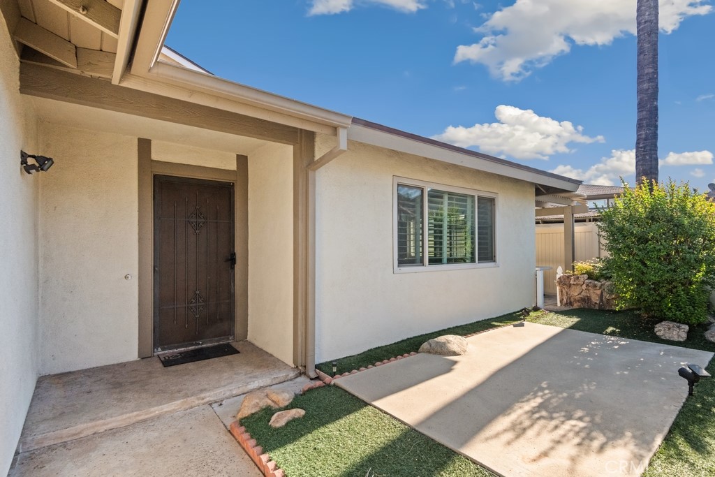 937 Pinyon Court