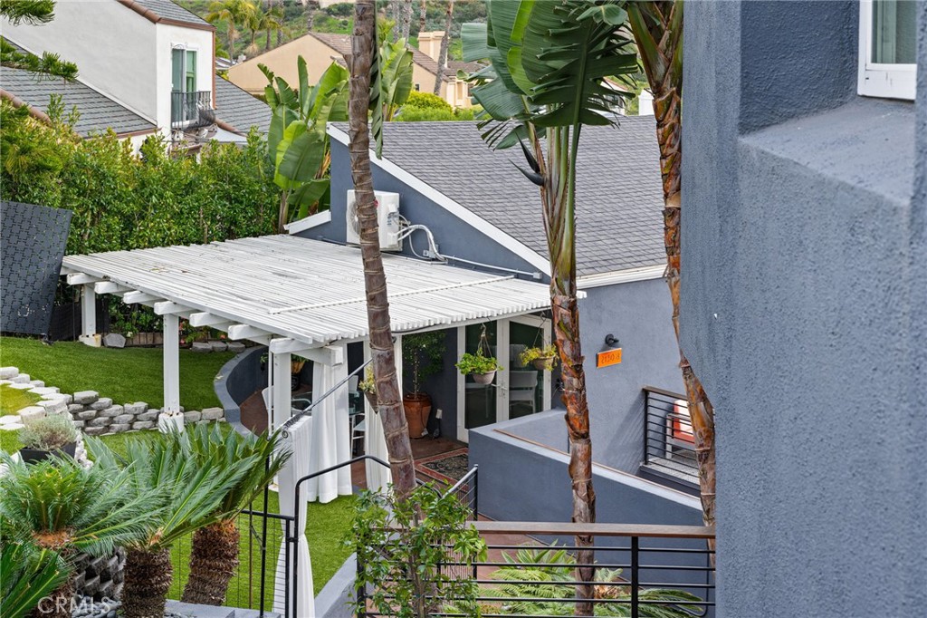 2130 Hillview Drive