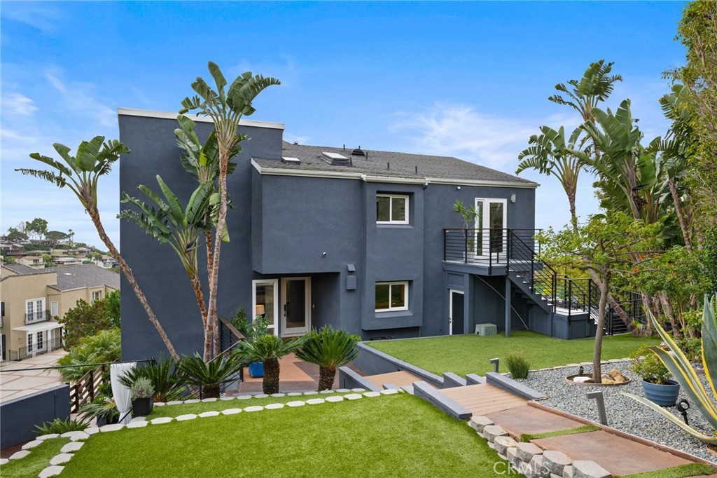 2130 Hillview Drive