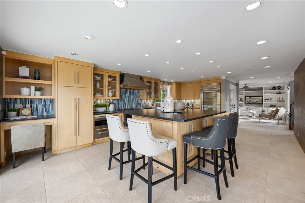 2130 Hillview Drive