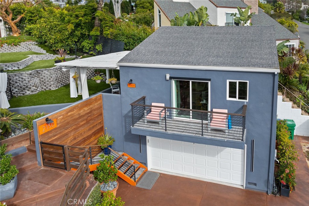 2130 Hillview Drive