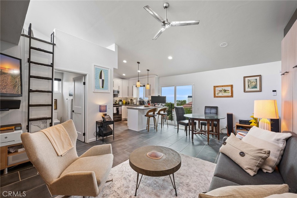 2130 Hillview Drive