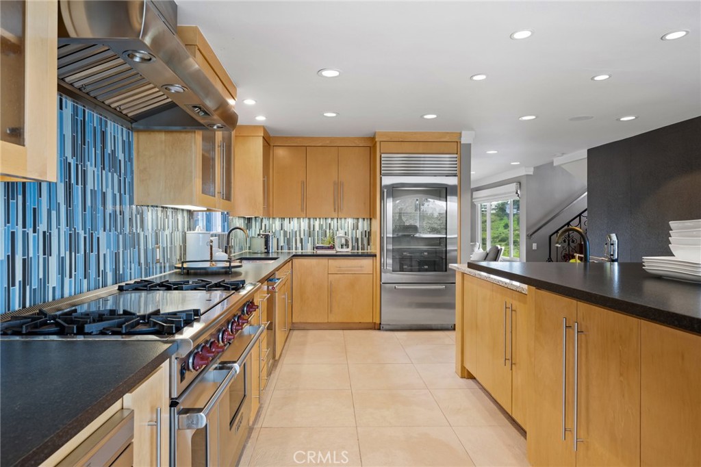 2130 Hillview Drive