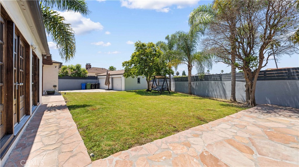 3683 Aureola Boulevard