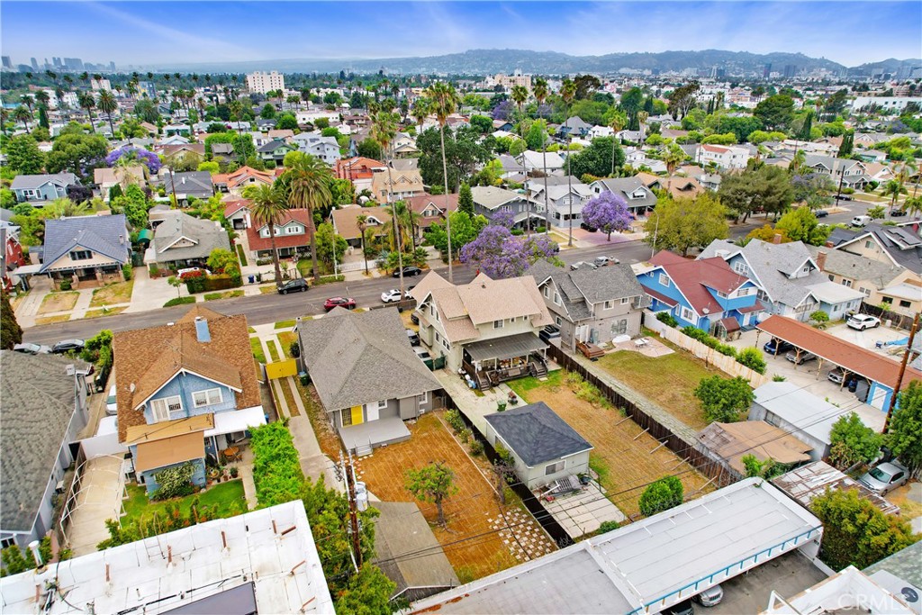 142 S Ardmore Avenue