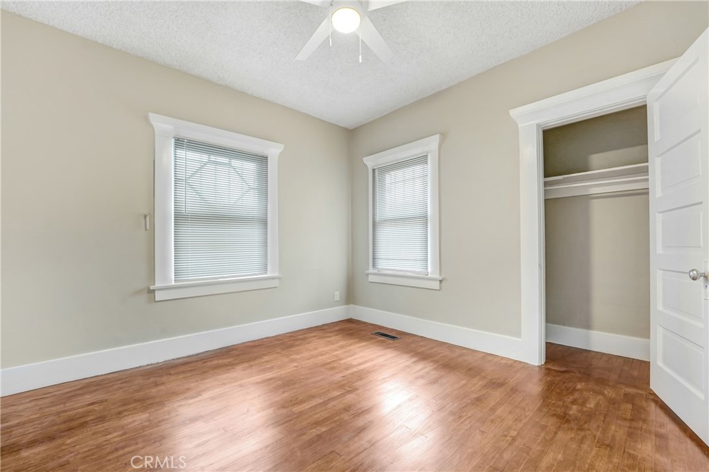 142 S Ardmore Avenue