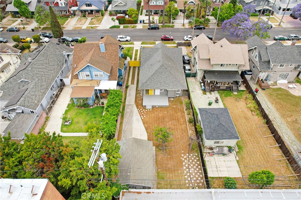 142 S Ardmore Avenue