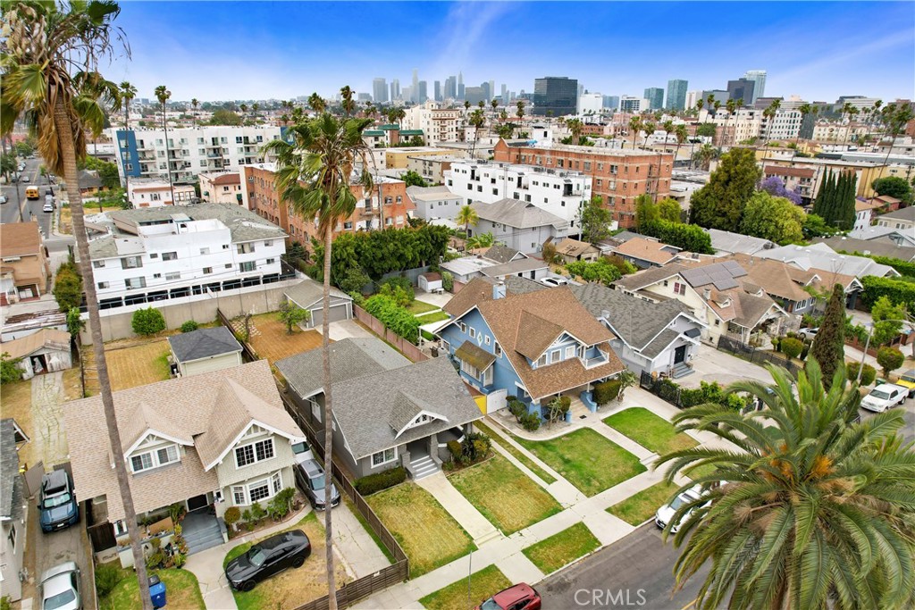 142 S Ardmore Avenue