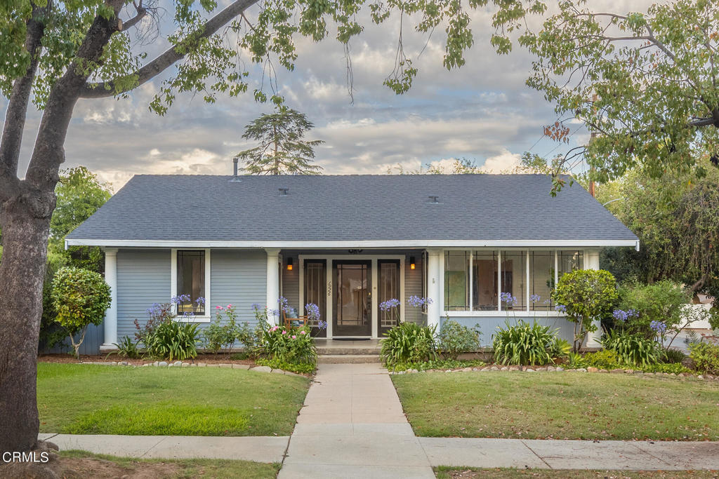 1926 Juanita Avenue
