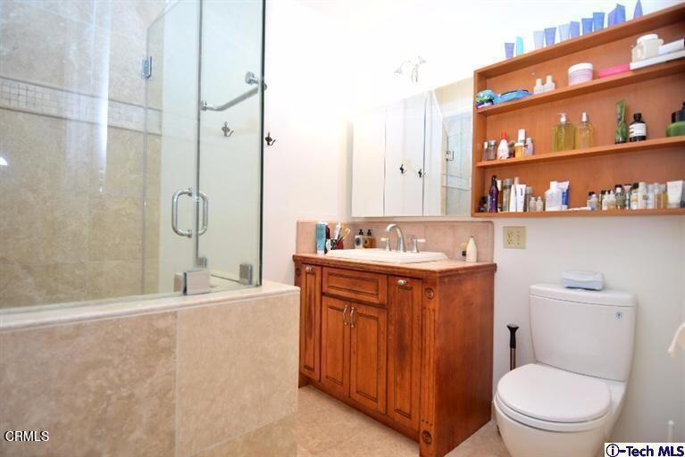 3220 Henrietta Avenue