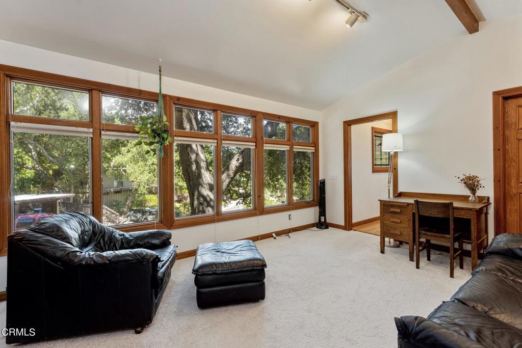 9710 Mistletoe Road