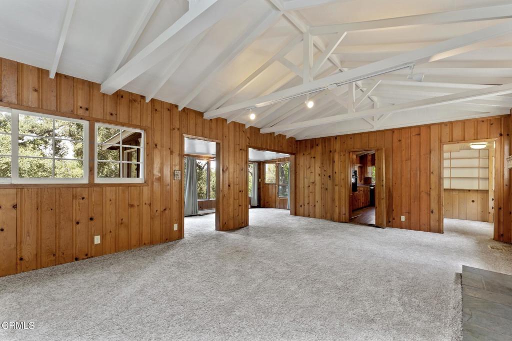 9710 Mistletoe Road