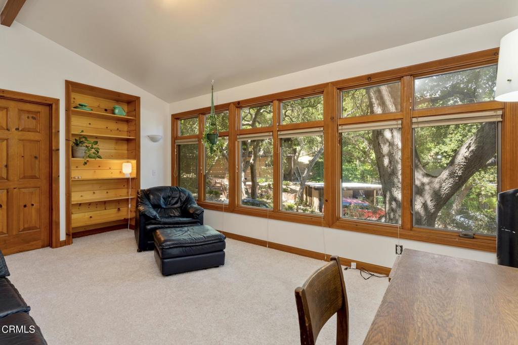 9710 Mistletoe Road