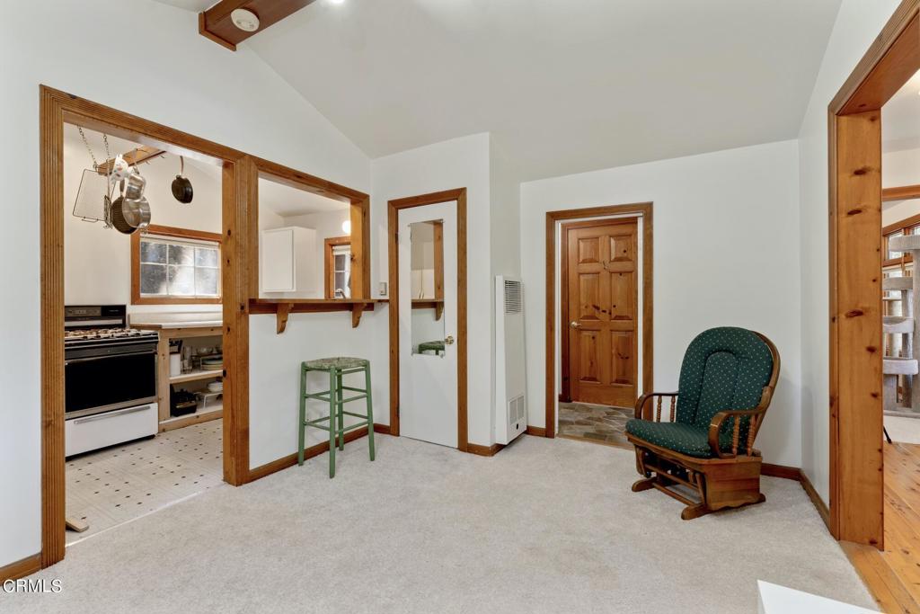 9710 Mistletoe Road