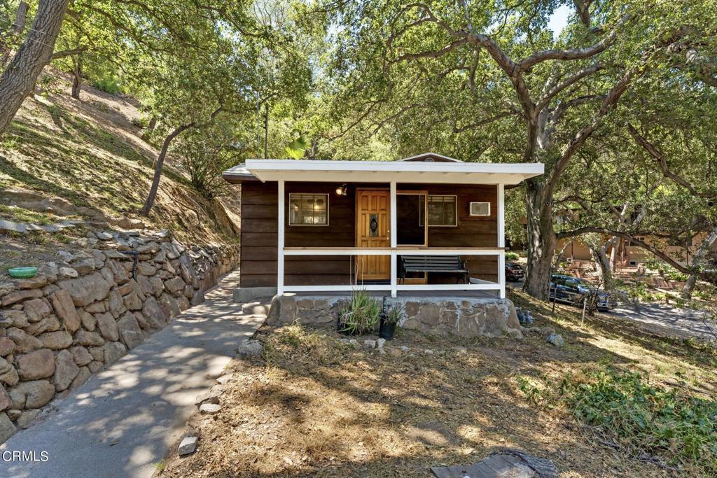 9710 Mistletoe Road