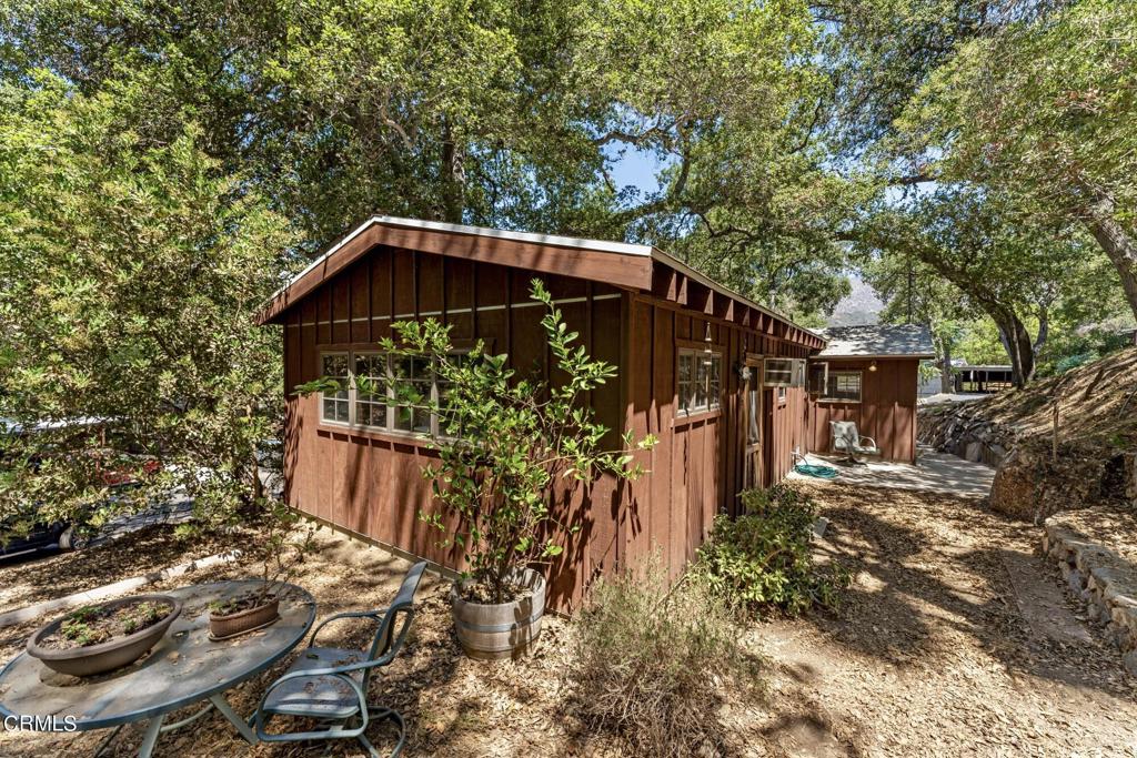9710 Mistletoe Road