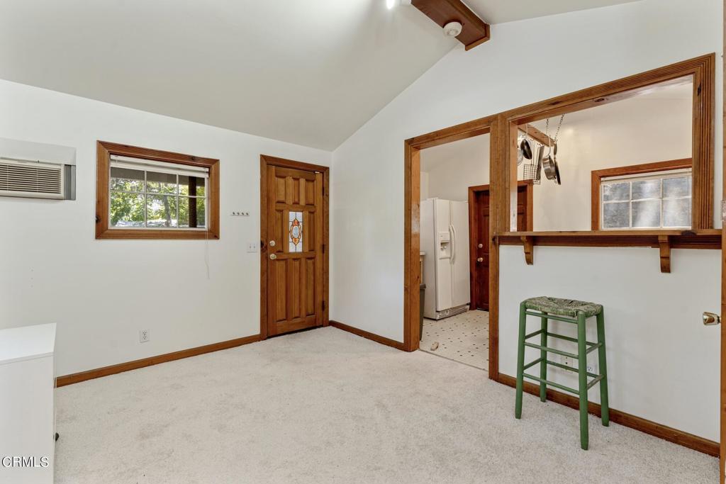 9710 Mistletoe Road