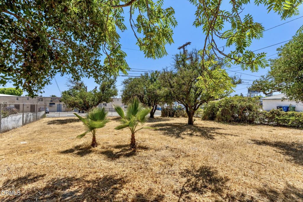 10728 Shoshone Avenue