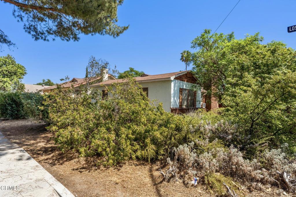 10728 Shoshone Avenue