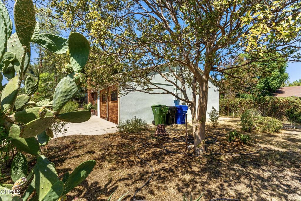 10728 Shoshone Avenue