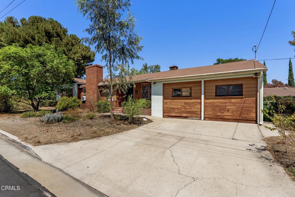 10728 Shoshone Avenue