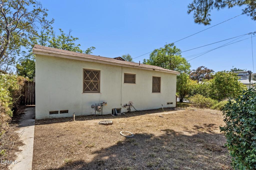 10728 Shoshone Avenue