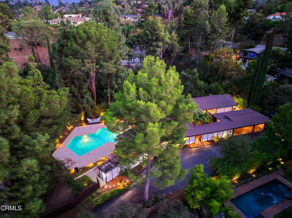 1205 Linda Ridge Lane