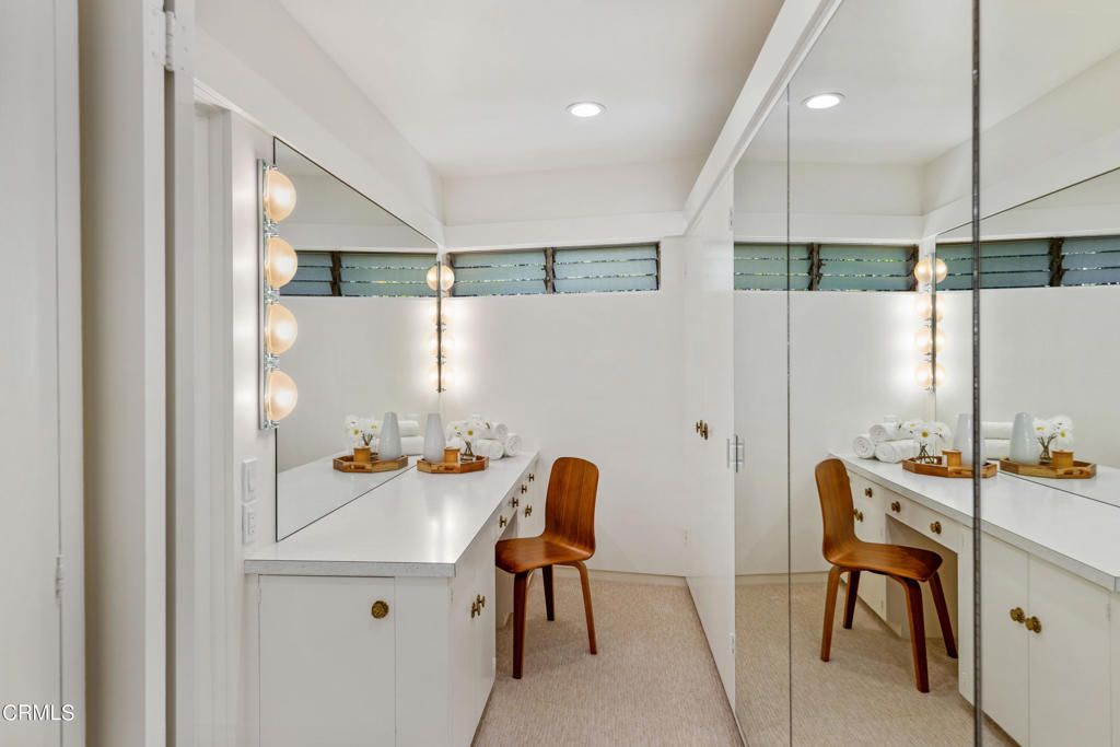 1205 Linda Ridge Lane
