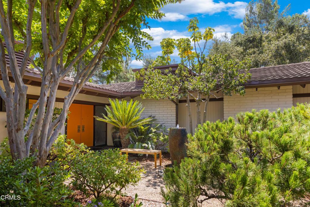 1205 Linda Ridge Lane
