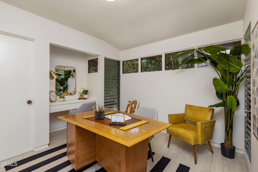 1205 Linda Ridge Lane