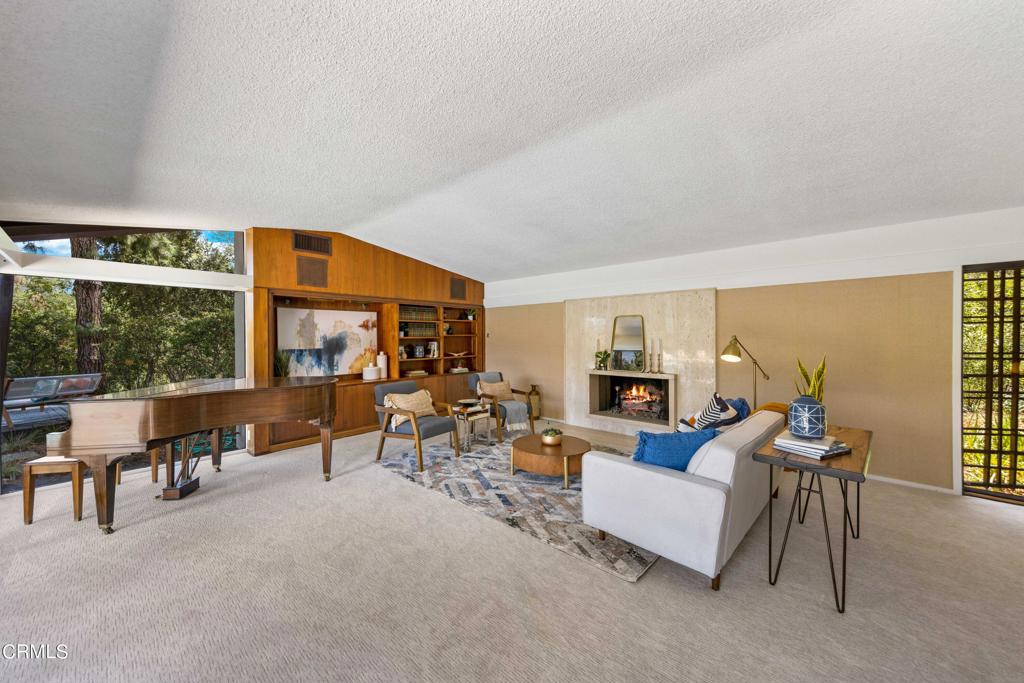 1205 Linda Ridge Lane