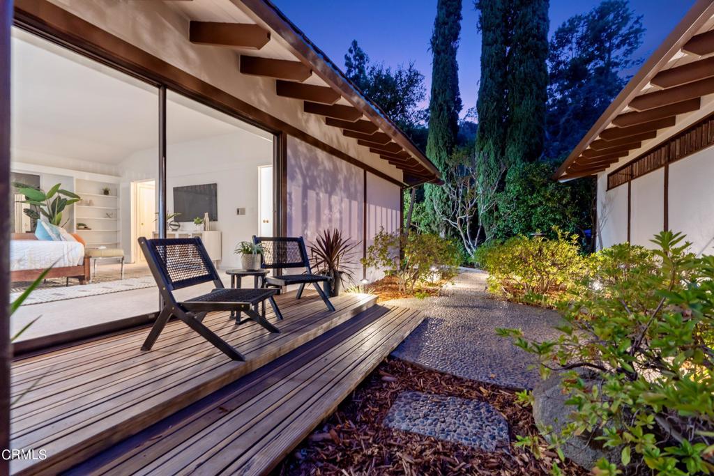 1205 Linda Ridge Lane