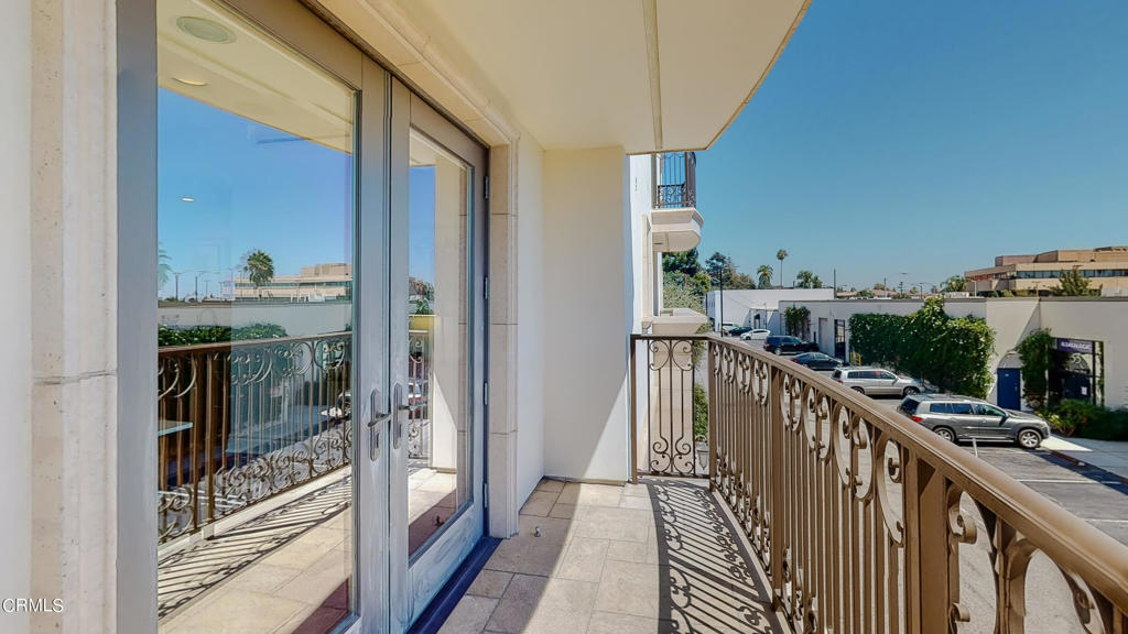 250 S De Lacey Avenue Unit: 206A