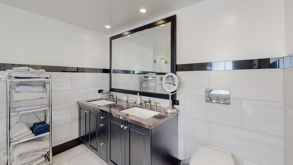 250 S De Lacey Avenue Unit: 206A