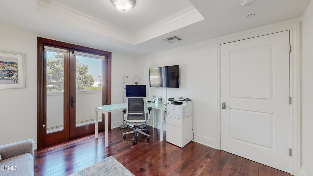 250 S De Lacey Avenue Unit: 206A