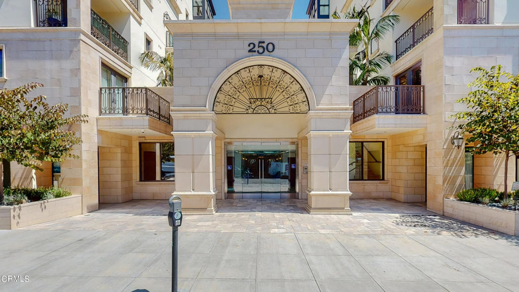 250 S De Lacey Avenue Unit: 206A