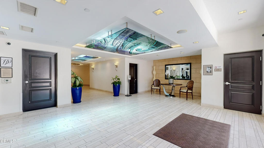 250 S De Lacey Avenue Unit: 206A