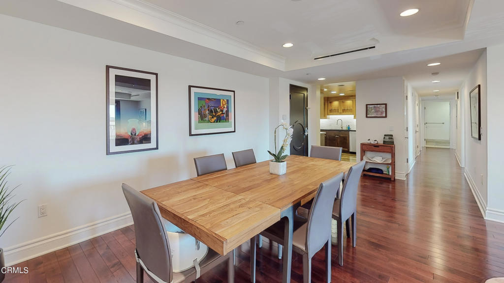 250 S De Lacey Avenue Unit: 206A