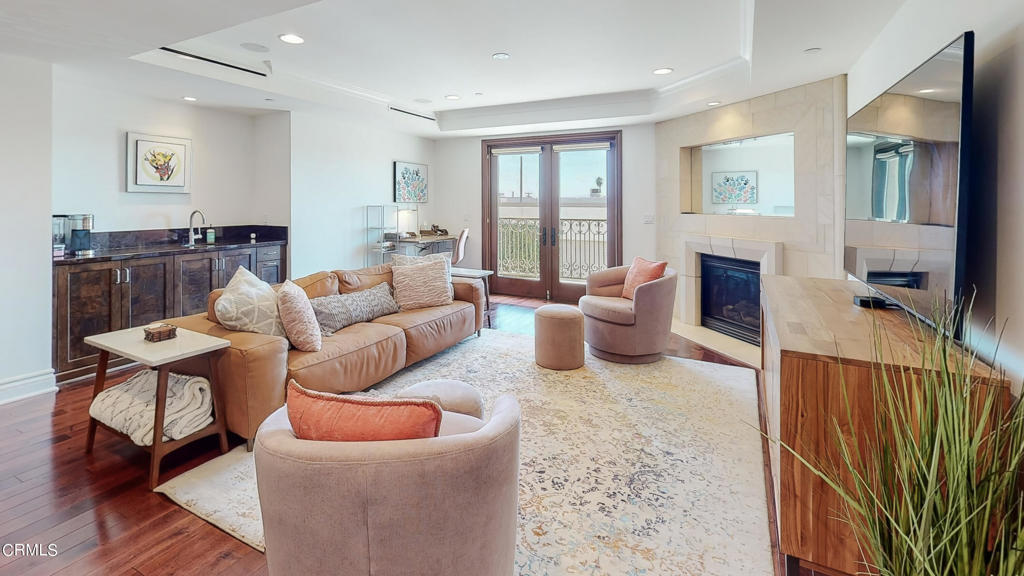 250 S De Lacey Avenue Unit: 206A