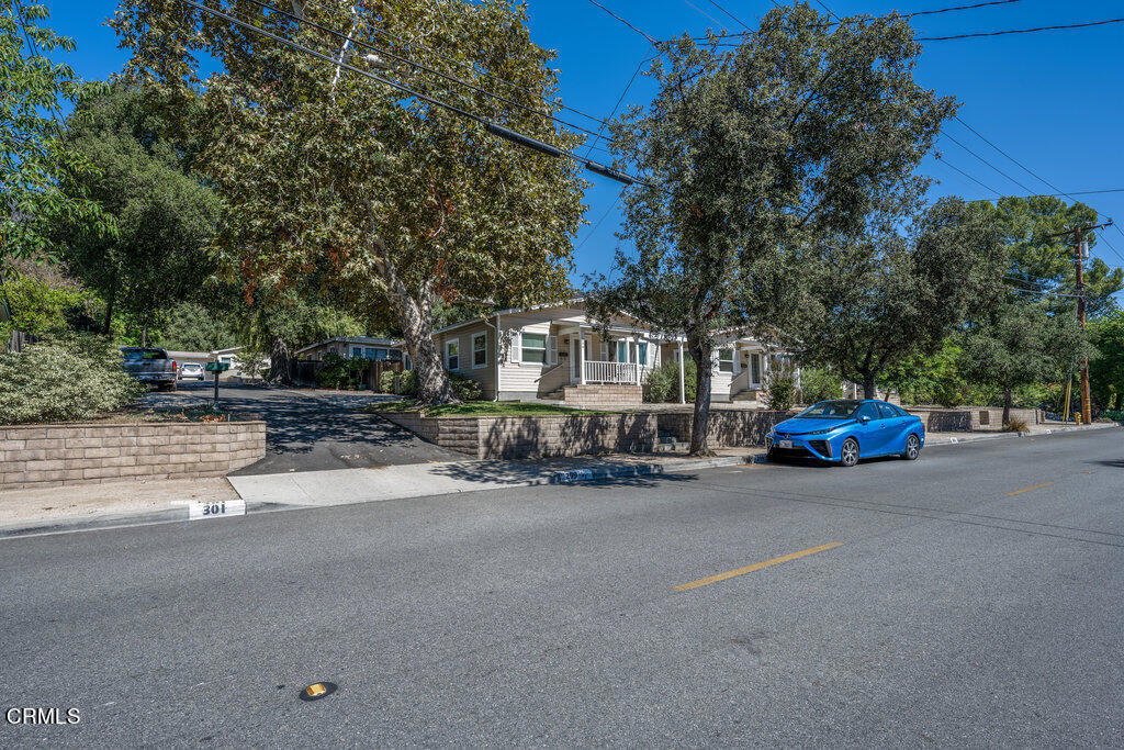 287 W Grandview Avenue