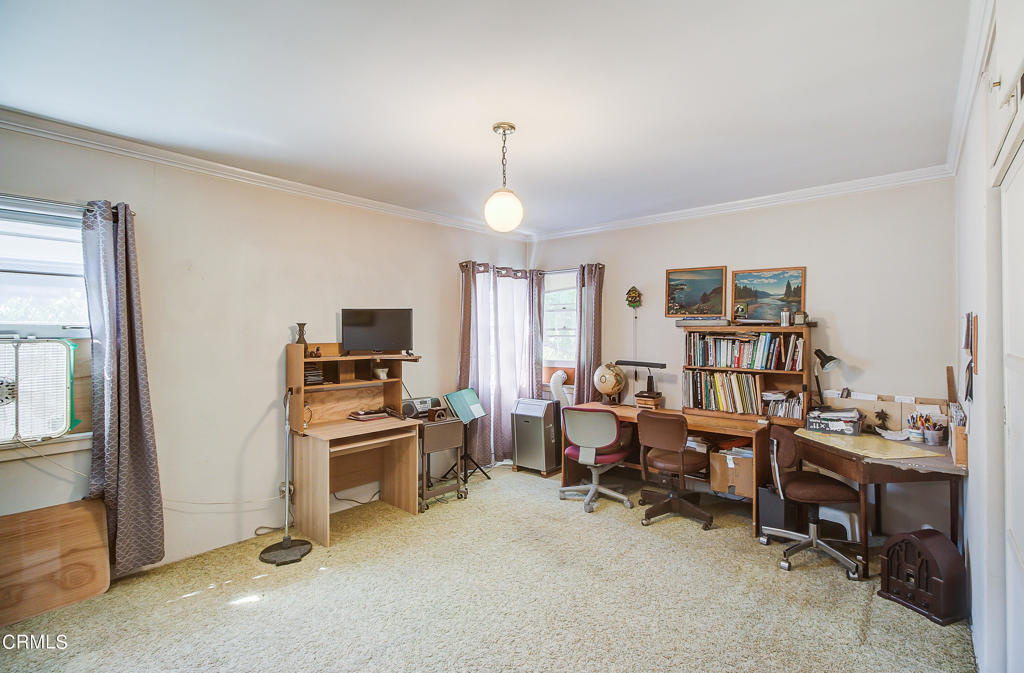 4233 Verdugo View Drive