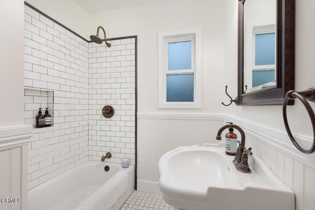 Updated 1924 Bungalow