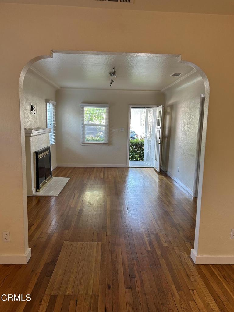 1641 N Sierra Bonita Avenue