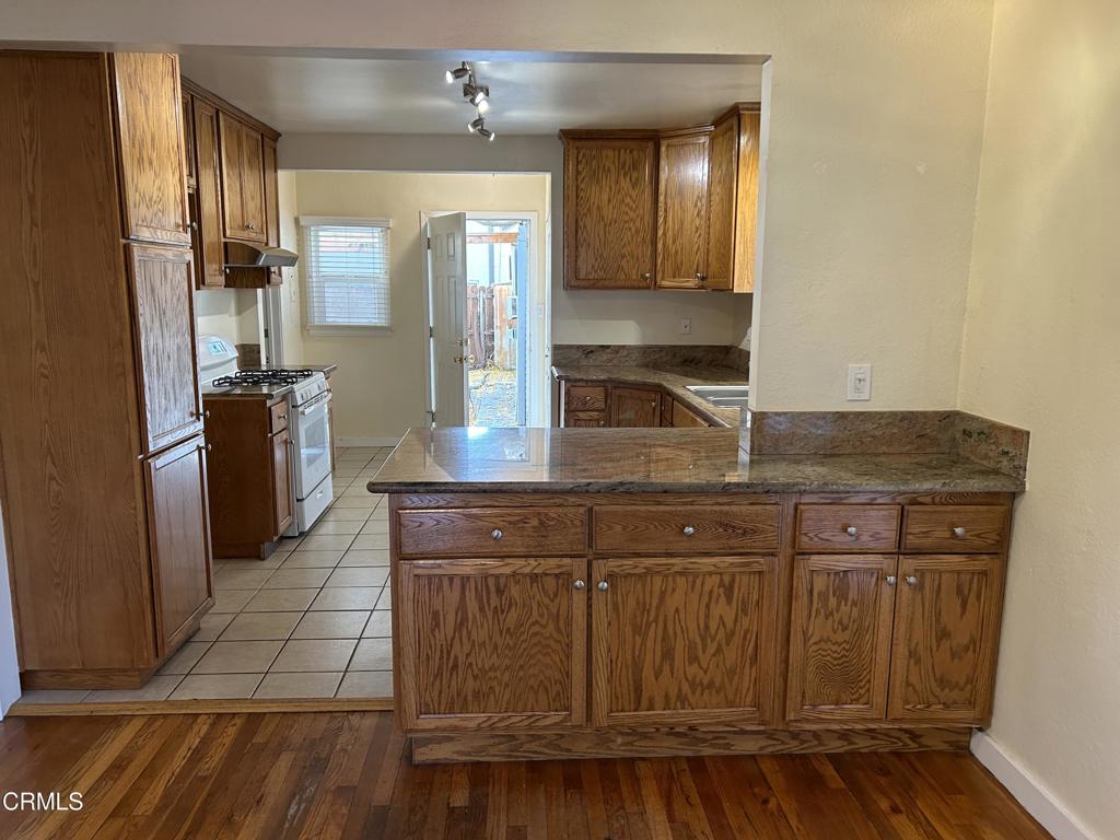 1641 N Sierra Bonita Avenue