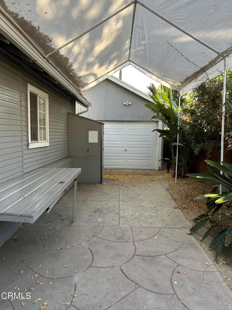 1641 N Sierra Bonita Avenue