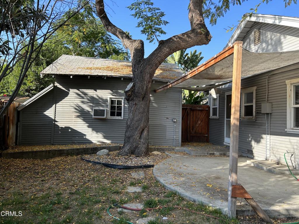 1641 N Sierra Bonita Avenue