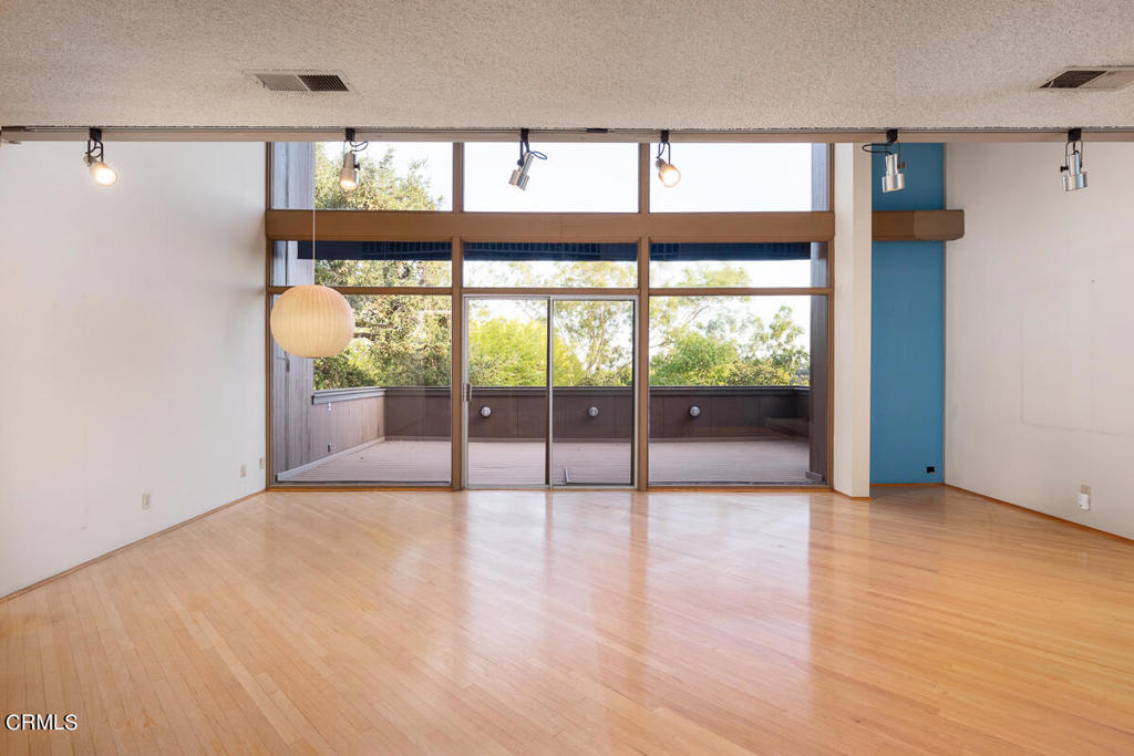 San Rafael Hills Modern