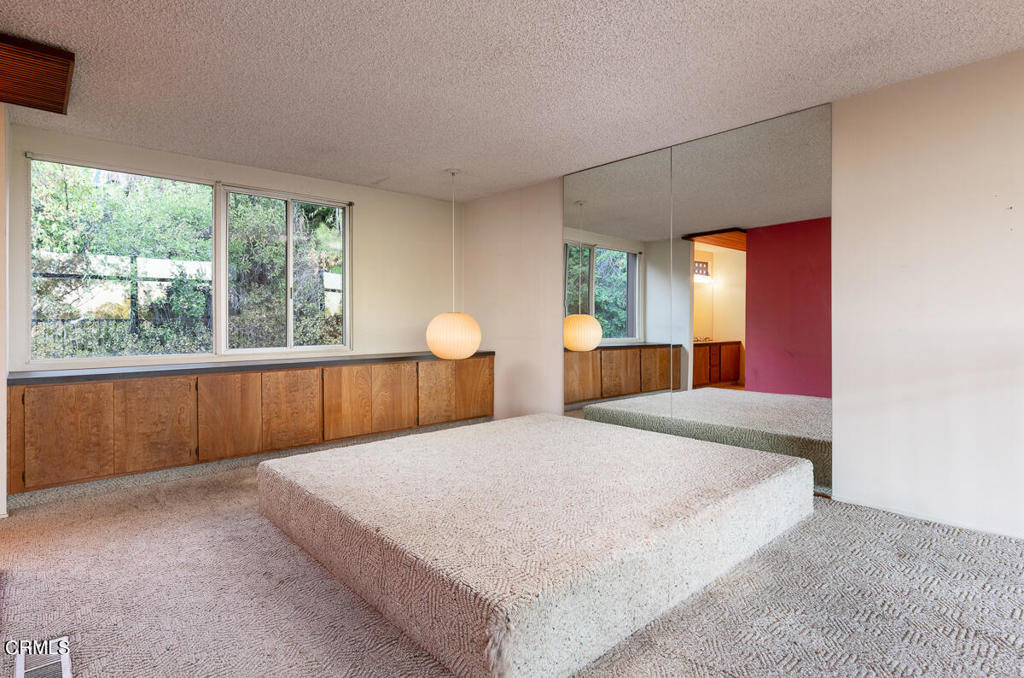 San Rafael Hills Modern