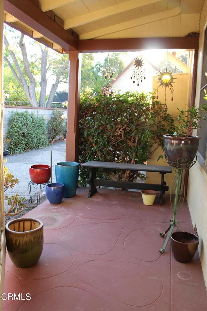 921 N Catalina Street